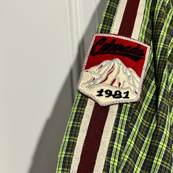 Green Button Up -  XL - Picture 3 of 4